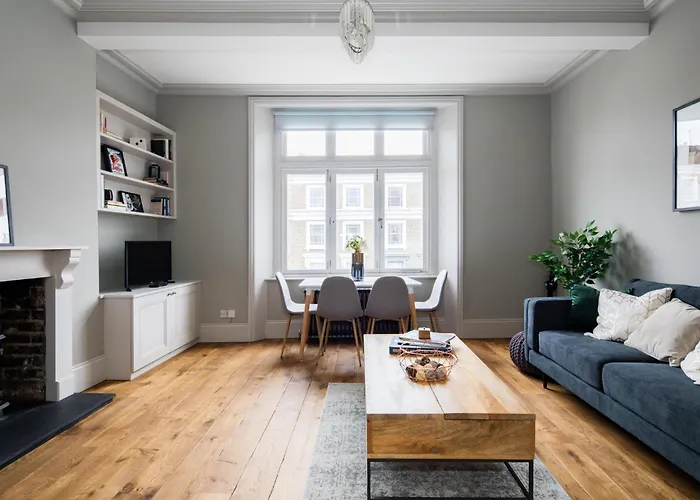 Homely Parkside 2-Bed Apartment In Primrose Hill